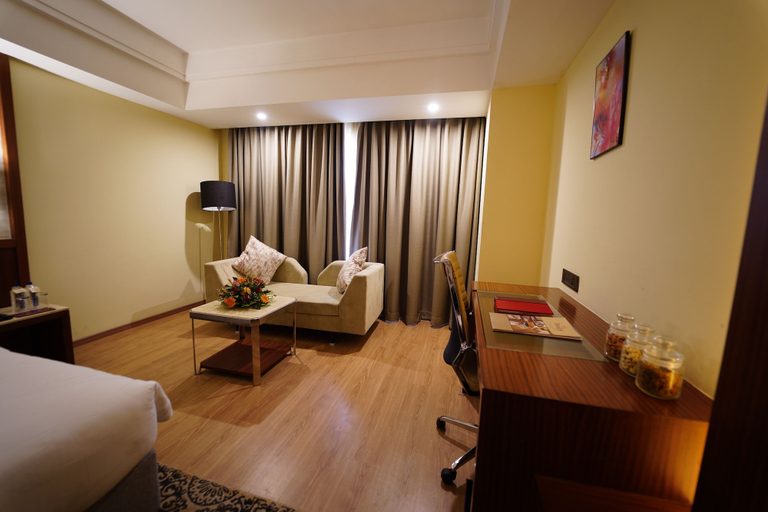 Bedroom 4, Babylon Capital, Raipur