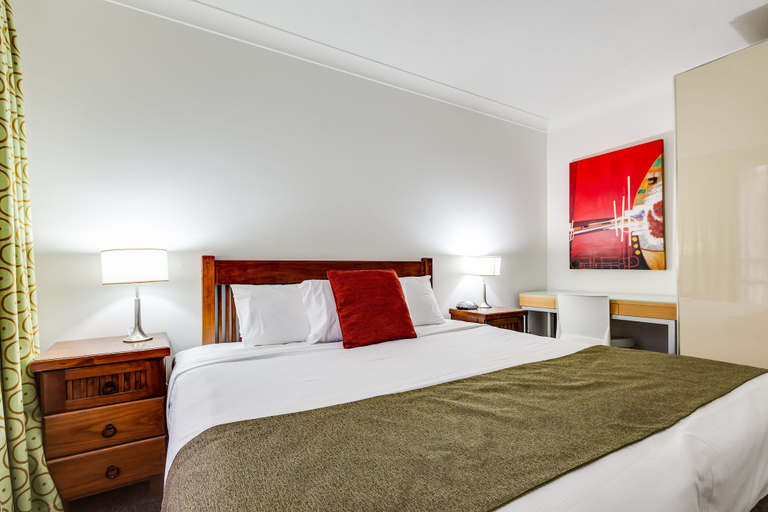 Bedroom 3, Central Hillcrest Apartment Hotel, Brisbane