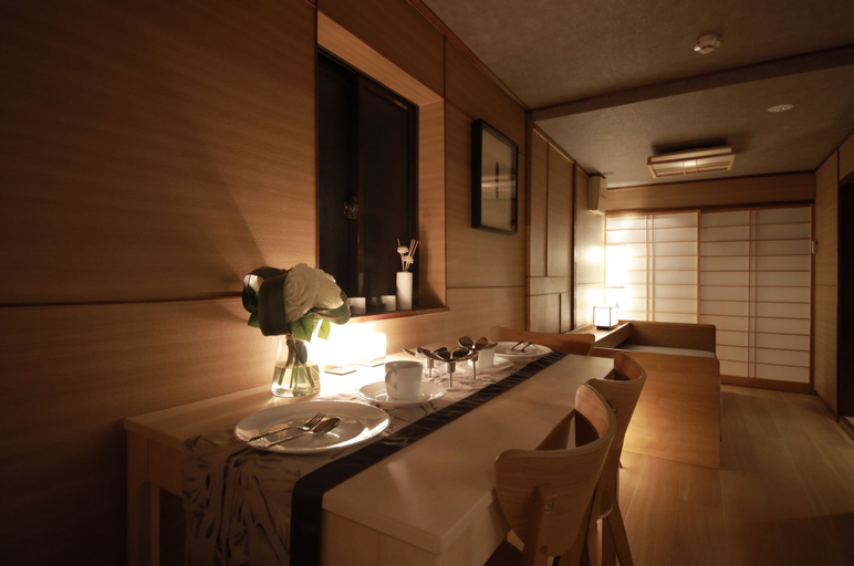Others 5, Shiki Homes IKKŌ 10, Kyoto
