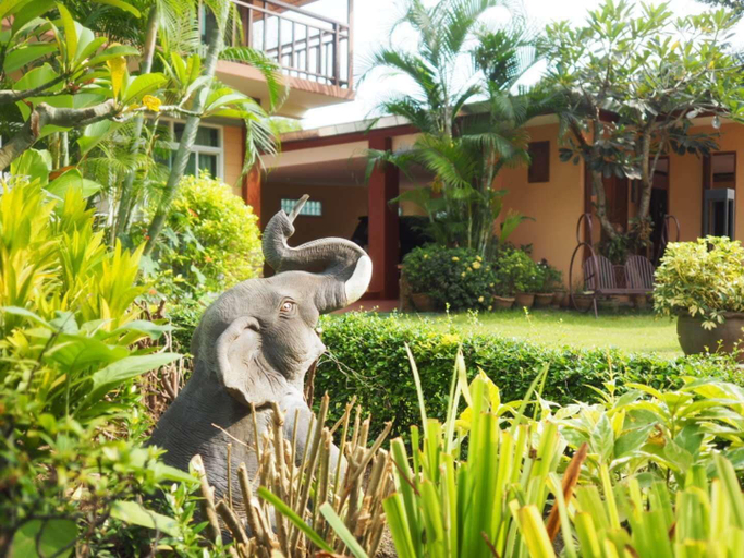 Exterior & Views 2, Momoka Luxury Villa, San Sai