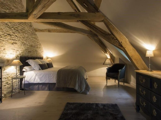 Bedroom 3, Le Pigeonnier Colbert, Yonne