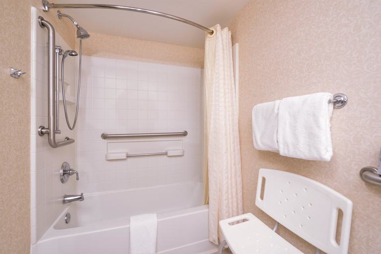 Bathroom 5, Best Western La Plata Inn, Charles