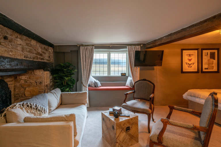 Others 5, The George Inn and The Plaine, Somerset