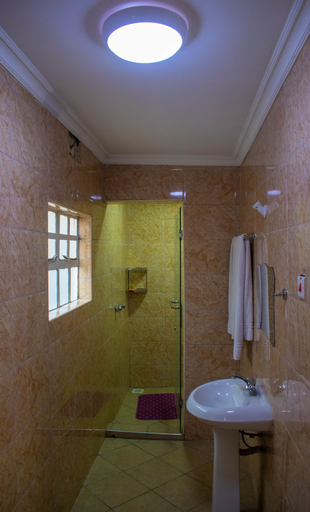 Bathroom 4, Stem Hotel, Nakuru Town East