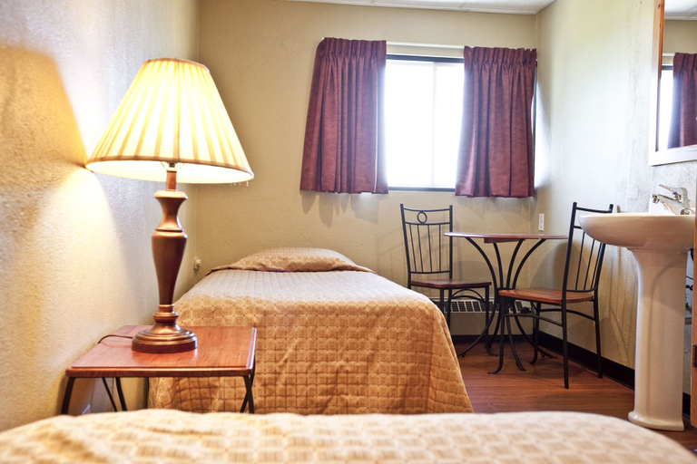 Bedroom 3, Résidences Campus Notre-Dame-de-Foy, Communauté-Urbaine-de-Québec