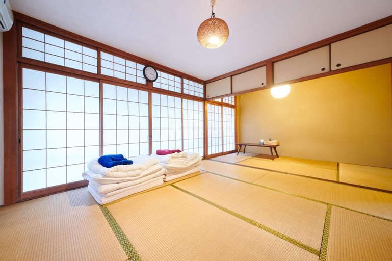 Bedroom 16