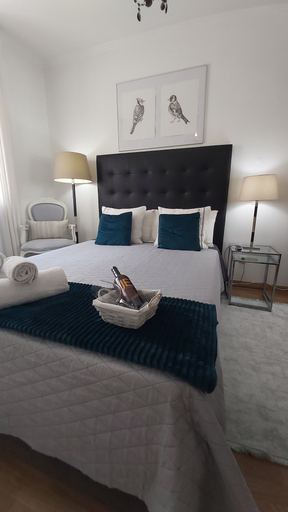 Bedroom 4, José & Ester House, Almada