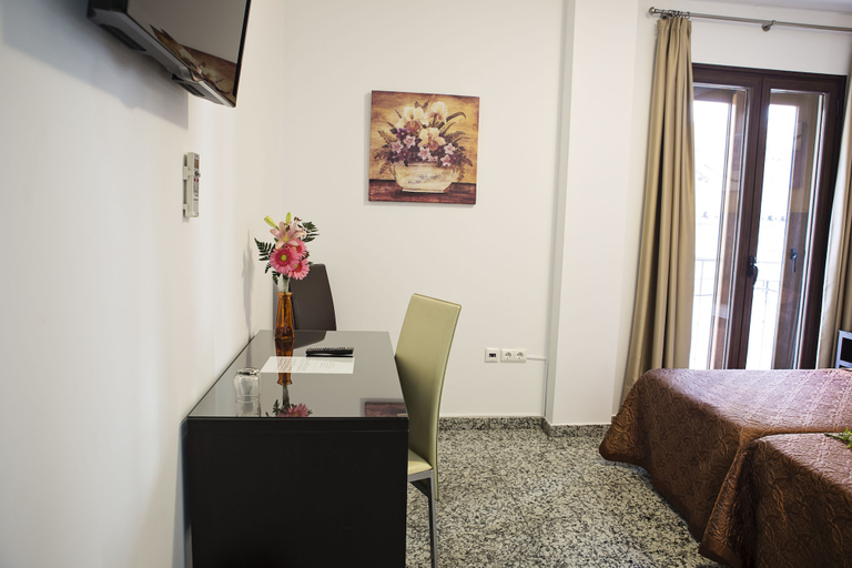 Others 5, Hotel de los Faroles, Córdoba