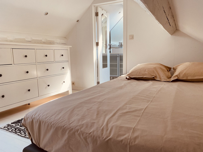 Bedroom 4, La Garçonnière de Wiertz, Namur