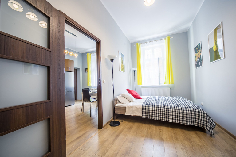 Bedroom 3, Friendhouse Apartments - Train Station Area, Kraków City
