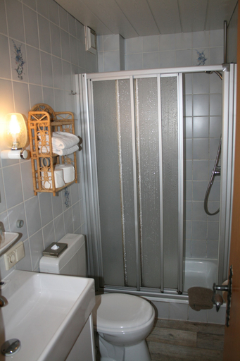 Bathroom 4, Landhaus Foresta, Goslar