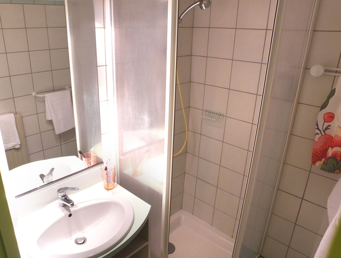 Bathroom, VVF Haute-Loire Les Estables, Haute-Loire