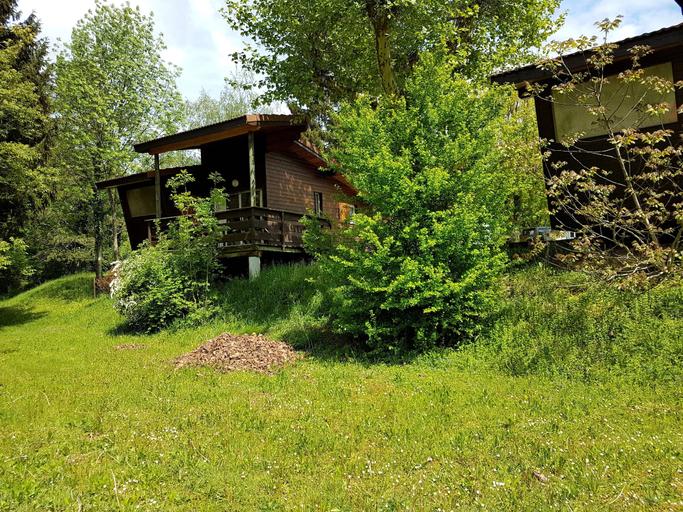 Others 5, Camping de la Vallée de l'Ain, Ain