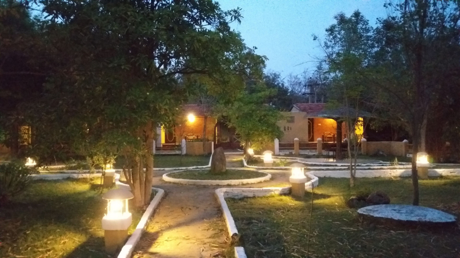 Exterior & Views 2, Taal Tiger Retreat, Mandla