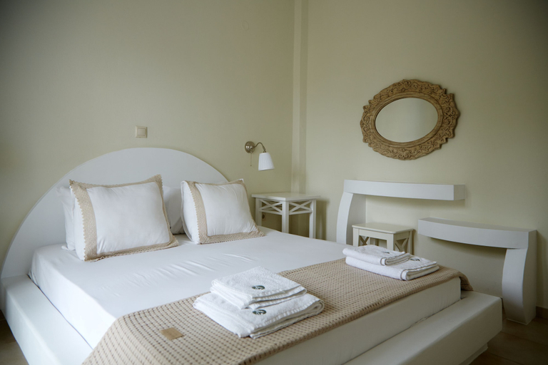 Bedroom 2, Aelia Apartments, South Aegean