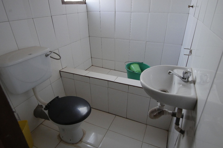 Bathroom 5, Feliama Hotel, Kumasi