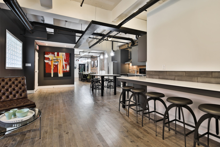 Food & Drinks 4, Les Lofts du Mont Royal, Montréal