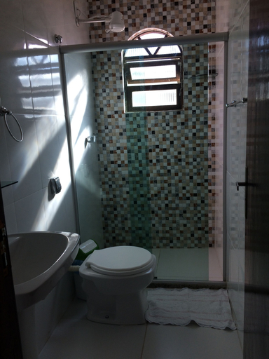 Bathroom 4, Hotel Pousada Chalé do Coqueiral, Araruama