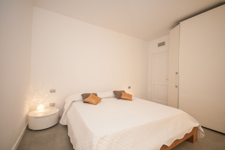Room 3, Oleandri 101, Olbia-Tempio