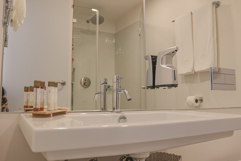 Bedroom 4, Burgus Tribute & Design Hotel, Braga