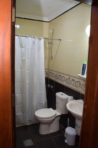 Bathroom, Hotel Prestige, Aqaba