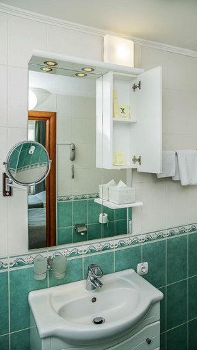 Bathroom 3, Yubileinaya, Anivskiy rayon