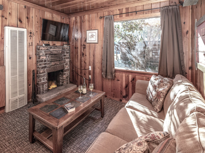 Others 5, Destiny Cabin, Lincoln