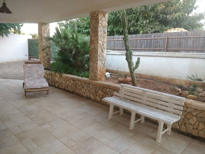 Porch, Villetta Simo, Lecce