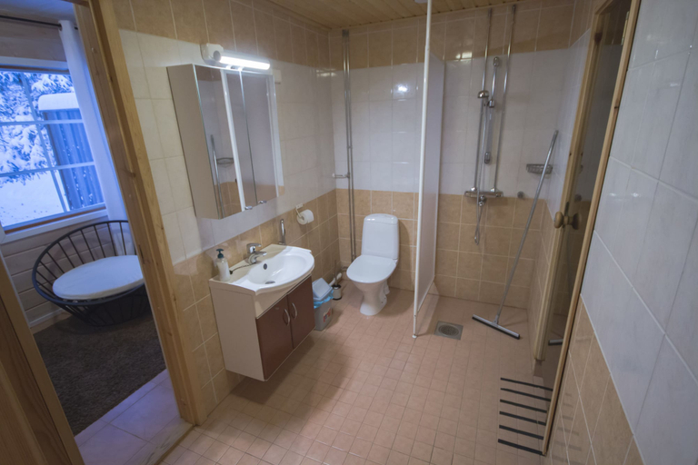 Bathroom, LomaGuru Apartment, Lapland