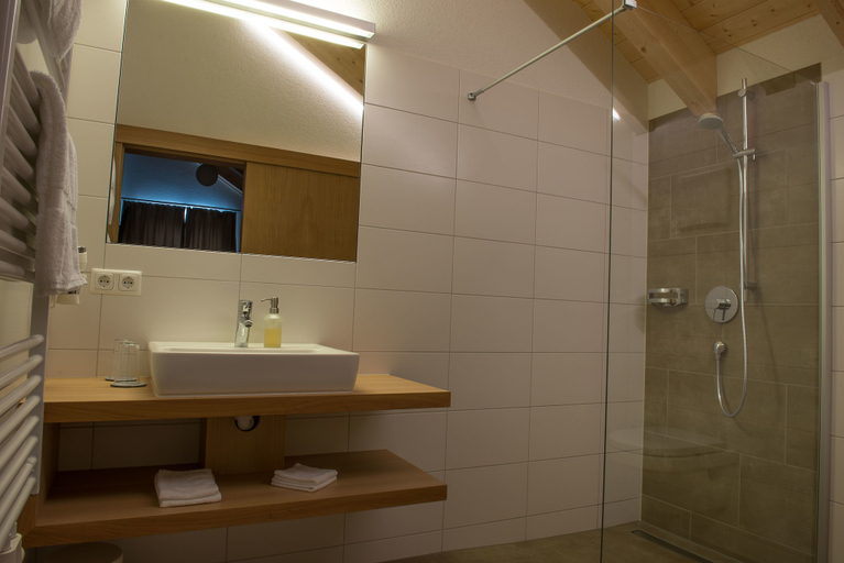 Bathroom 3, Appartements Berg 170, Bregenz