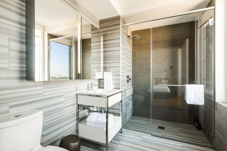 Bathroom 4, Ny Finest Luxury Apartment, New York