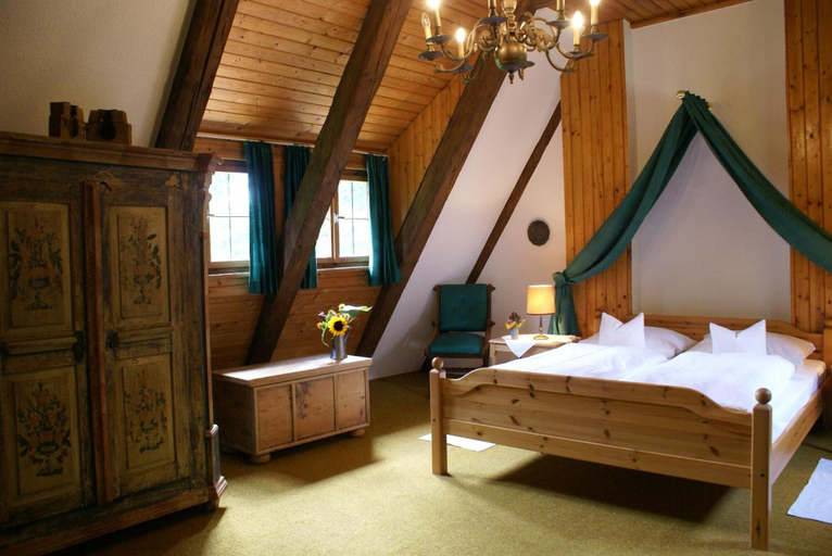 Bedroom 4, Schloss Egg, Deggendorf