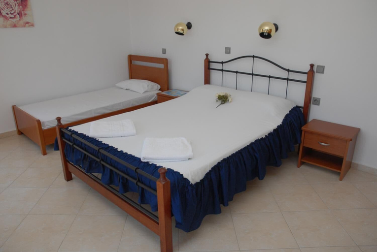 Bedroom 3, Tilos Fantasy Apartments, South Aegean