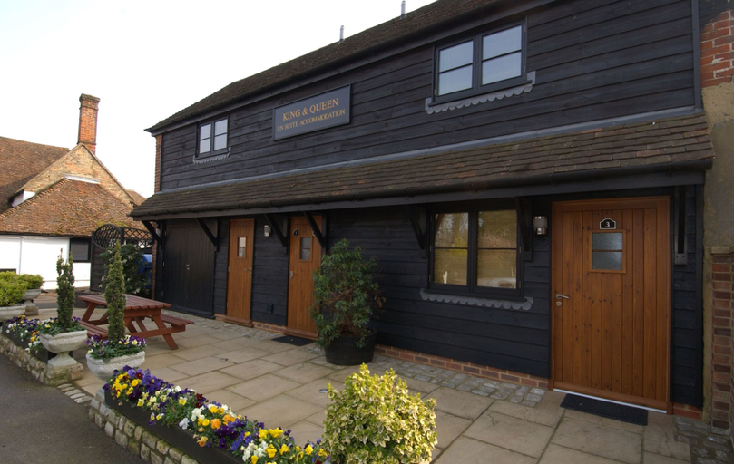Exterior & Views 2, The King and Queen, Kent
