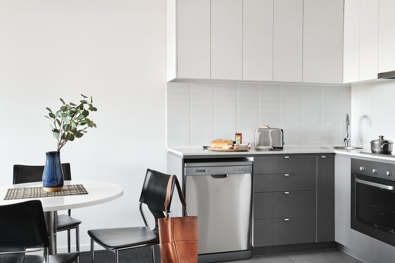 Punthill Oakleigh, Monash - South-West