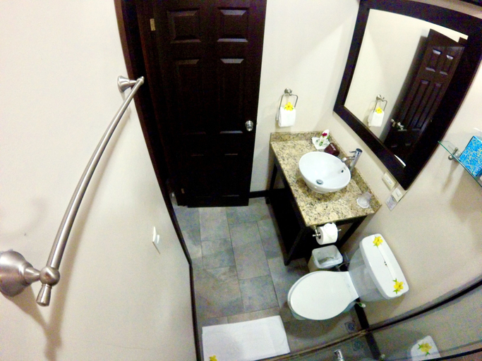 Bathroom 4, The Falls by Lalibela, Aguirre