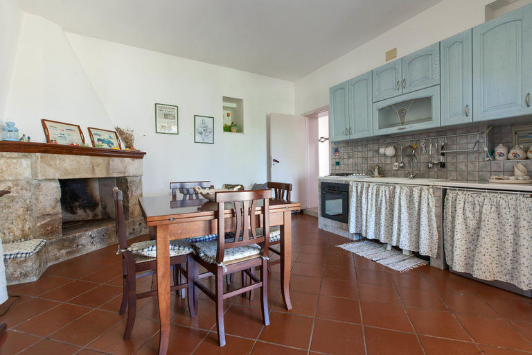 Others 5, Villa Ricci, Brindisi