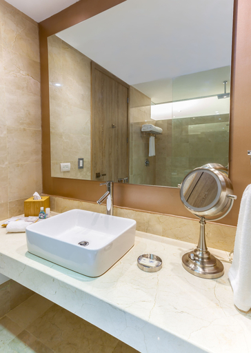 Bathroom 5, Sky Collection Barranquilla, Barranquilla