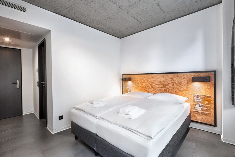 Bedroom 4, Stories by Grimm‘s, Münster