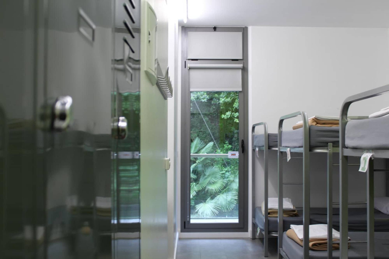 Bathroom 5, Uba Hostel, Guipúzcoa