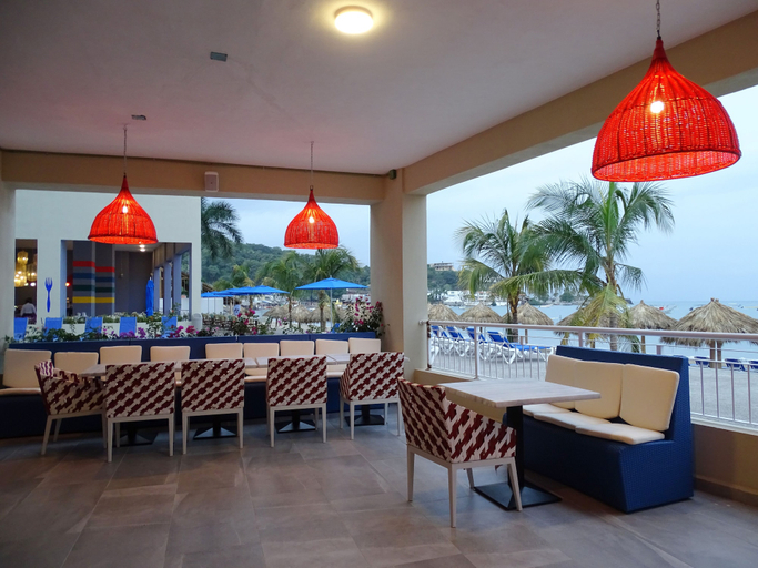 Food & Drinks 5, Decameron La Marina Guayabitos, Ramada All Inclusive Resort, Compostela