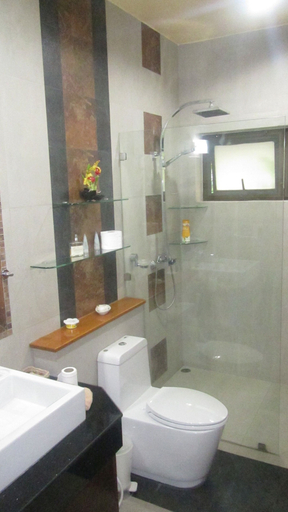 Bathroom 4, Malee Garden, K. Sam Roi Yot
