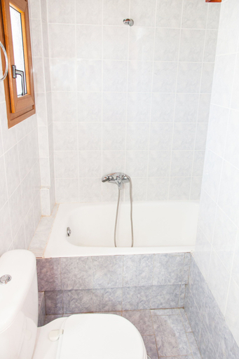 Bathroom 4, Villa Karthea II, South Aegean