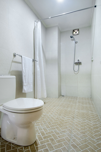 Bathroom 4, Teja Homestay, Gianyar