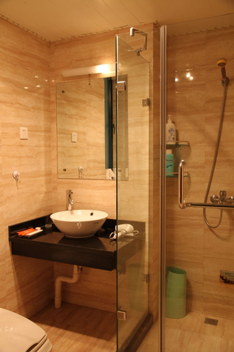 Bedroom 30