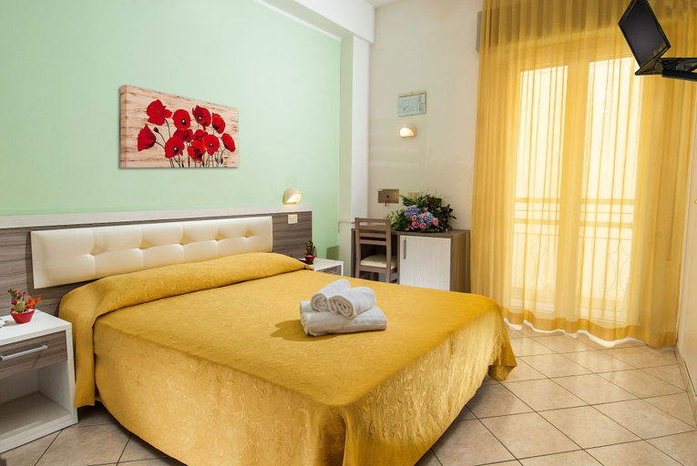 Bedroom 3, Hotel Gloria, Pesaro E Urbino