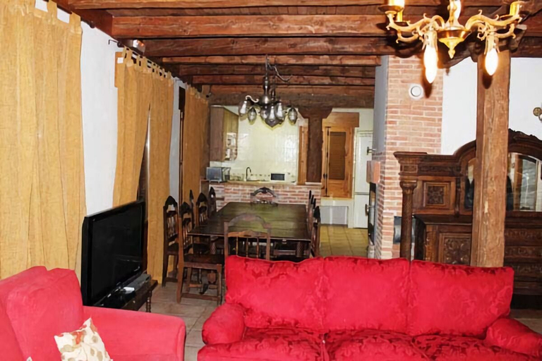 Others 5, Casa Lucio, Guadalajara