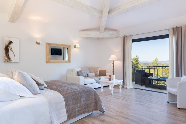Bedroom 2, Les chambres du Château Rasque, Var