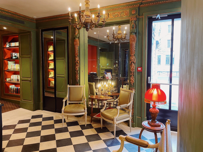Others 5, Hotel du Vieux Marais, Paris