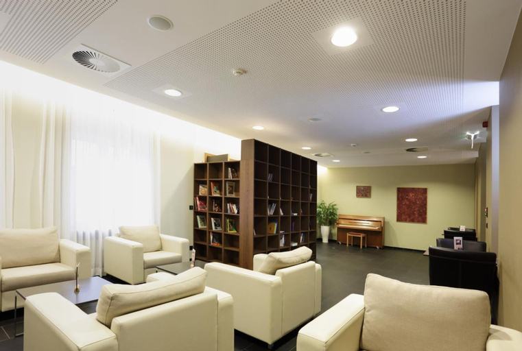Public Area 2, Hotel - Résidence Am Klouschter, Remich